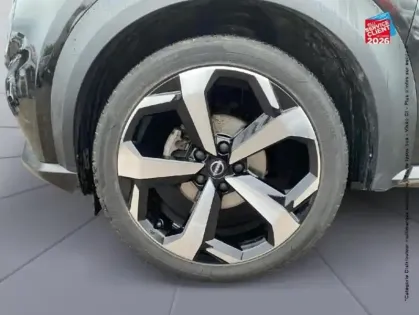 Photo 9 Nissan Juke  1.6 Hybrid 143ch Première Edition 2022.5