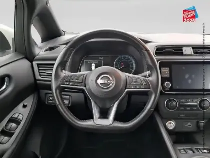 Photo 11 Nissan Leaf  150ch 40kWh Acenta 22