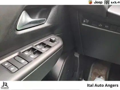 Photo 14 Jeep Compass  Electrique 213ch 157kw Altitude (Prime CEE déduite)