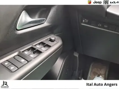 Photo 29 Jeep Compass  Electrique 213ch 157kw Altitude (Prime CEE déduite)