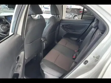 Photo 10 Toyota Yaris  Cross 116h Collection MY22