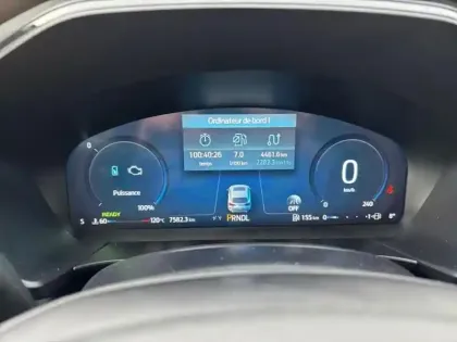 Photo 10 Ford Kuga  2.5 Duratec 180ch Hybrid FlexiFuel ST-Line X Powershift