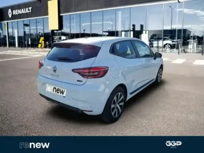 Photo 5 Renault Clio  1.6 E-Tech hybride 145ch Equilibre