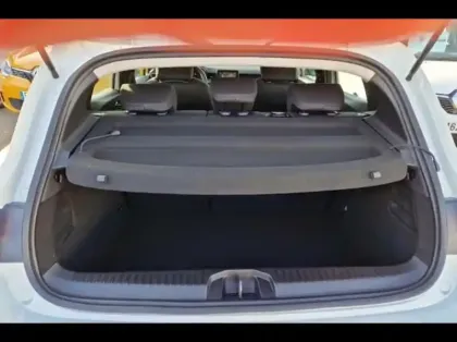 Photo 11 Renault Clio  1.6 E-Tech hybride 145ch Equilibre