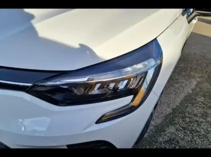 Photo 14 Renault Clio  1.6 E-Tech hybride 145ch Equilibre