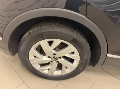 Photo 9 Volkswagen Tiguan  2.0 TDI 150ch Elegance DSG7