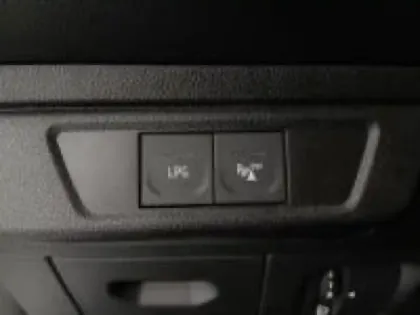 Photo 11 Dacia Sandero  1.0 ECO-G 100ch Stepway Confort -22