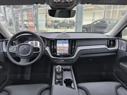 Photo 7 Volvo Xc60  T6 Hybride Rechargeable 350ch Ultra Style Dark Geartronic 8 AWD