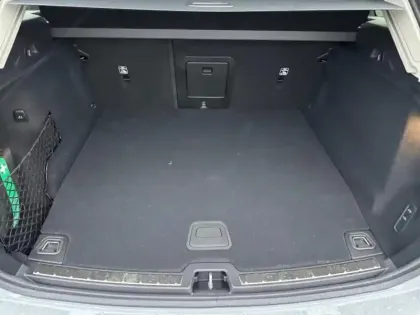 Photo 5 Volvo Xc60  T6 Hybride Rechargeable 350ch Ultra Style Dark Geartronic 8 AWD