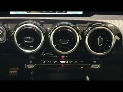 Photo 12 Mercedes Classe A  180d 116ch AMG Line