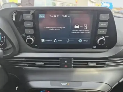 Photo 13 Hyundai Bayon  1.0 T-GDi 100ch Hybrid 48V Creative DCT-7