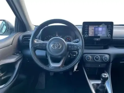 Photo 14 Toyota Yaris  120 VVT-i Dynamic 5p MY22