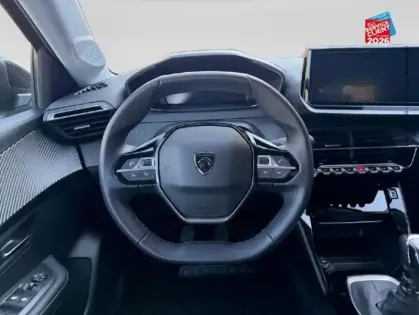 Photo 11 Peugeot 208  1.2 PureTech 100ch S&S Allure