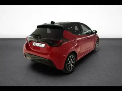 Photo 5 Toyota Yaris  116h Première 5p