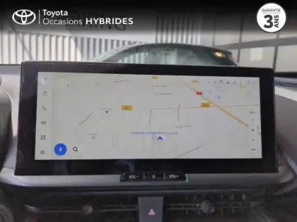 Photo 14 Toyota C-HR  2.0 Hybride Rechargeable 225ch Graphic MY26