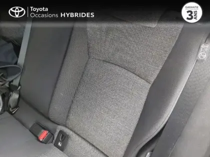 Photo 11 Toyota C-HR  2.0 Hybride Rechargeable 225ch Graphic MY26