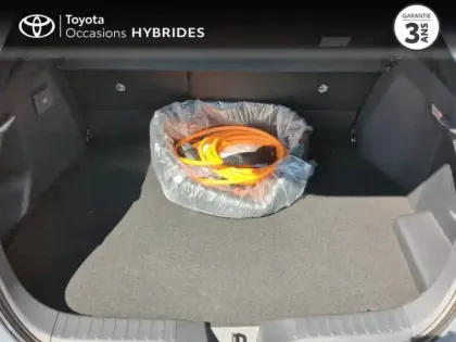 Photo 9 Toyota C-HR  2.0 Hybride Rechargeable 225ch Graphic MY26