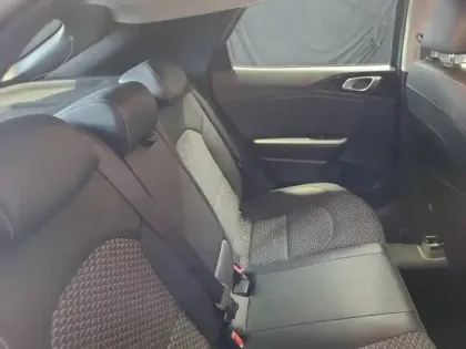 Photo 10 Kia Xceed  1.6 GDi 141ch PHEV Lounge DCT6