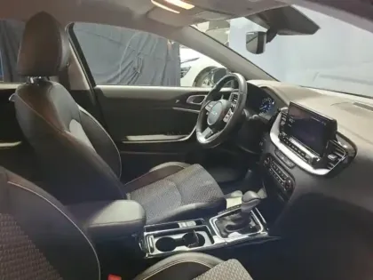 Photo 9 Kia Xceed  1.6 GDi 141ch PHEV Lounge DCT6