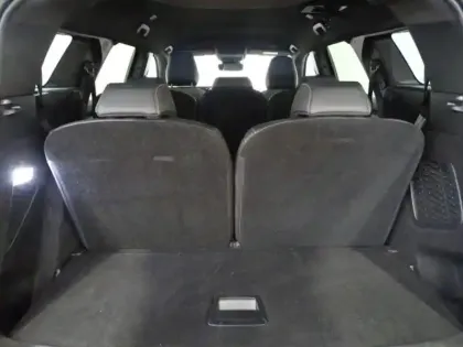 Photo 11 Peugeot 5008  Hybrid 145ch Allure e-DCS6