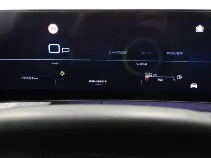 Photo 14 Peugeot 5008  Hybrid 145ch Allure e-DCS6