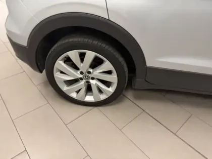 Photo 10 Volkswagen T-cross  1.0 TSI 110ch Carat DSG7