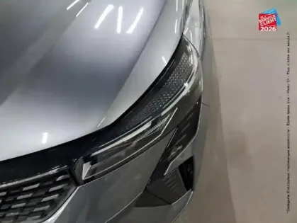 Photo 12 Renault Clio  1.6 E-Tech 145ch full hybrid Techno - 24 Camera GPS