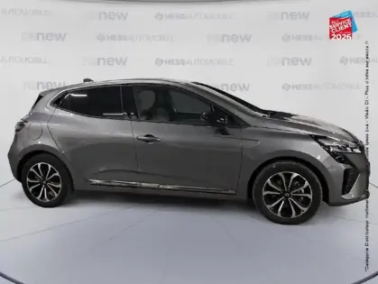 Photo 18 Renault Clio  1.6 E-Tech 145ch full hybrid Techno - 24 Camera GPS