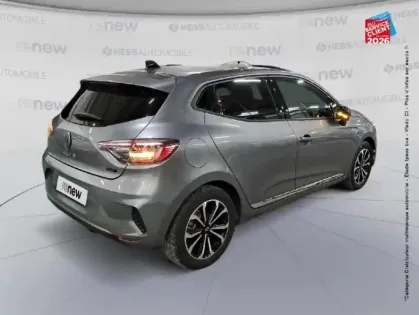 Photo 5 Renault Clio  1.6 E-Tech 145ch full hybrid Techno - 24 Camera GPS