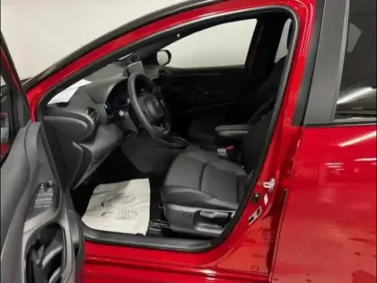 Photo 7 Toyota Yaris  130h Collection 5p MY25