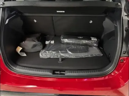 Photo 6 Toyota Yaris  130h Collection 5p MY25