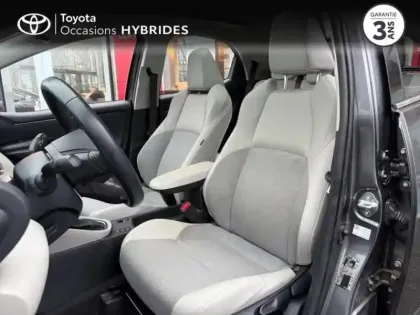 Photo 10 Toyota Yaris  116h Iconic 5p MY22