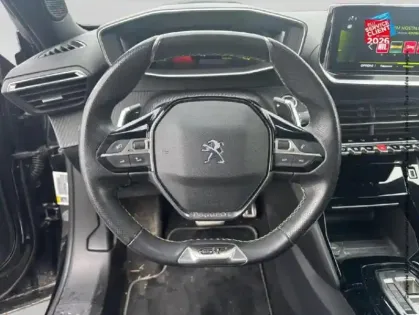 Photo 11 Peugeot 2008  1.2 PureTech 155ch S&S GT Pack EAT8