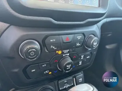 Photo 29 Jeep Renegade  1.3 Turbo T4 190ch 4xe Limited AT6