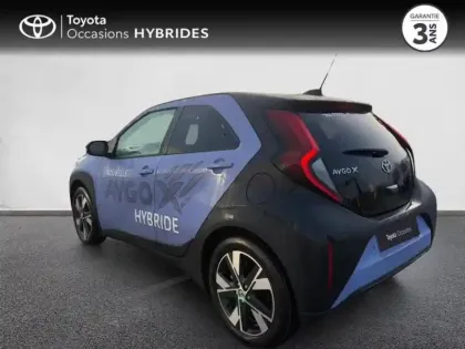 Photo 16 Toyota Aygo  X 116h Graphic