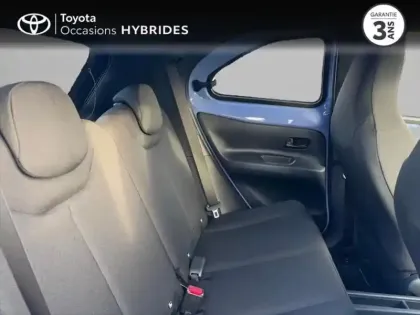 Photo 6 Toyota Aygo  X 116h Graphic
