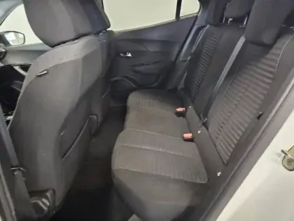 Photo 11 Peugeot 2008  1.2 PureTech 130ch S&S Style EAT8