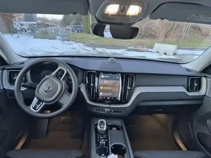 Photo 7 Volvo Xc60  T6 Hybride Rechargeable 350ch Ultra Style Dark Geartronic 8 AWD