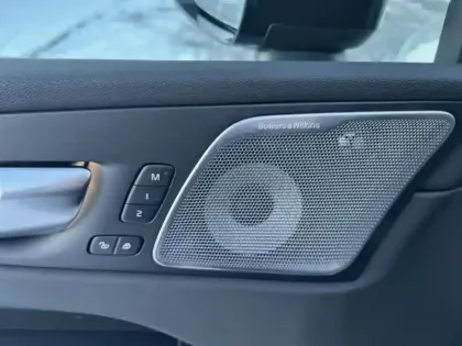 Photo 12 Volvo Xc60  T6 Hybride Rechargeable 350ch Ultra Style Dark Geartronic 8 AWD