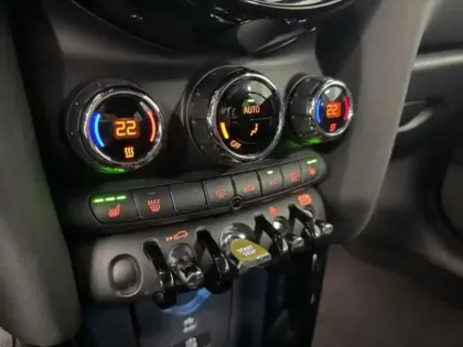 Photo 14 Mini Mini  Cooper SE 184ch Edition Premium BVA 5CV