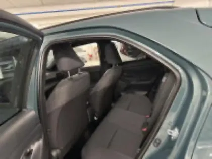 Photo 7 Toyota Yaris  Cross 130h Design MY25