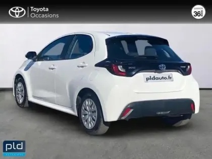 Photo 5 Toyota Yaris  116h Dynamic 5p MY22