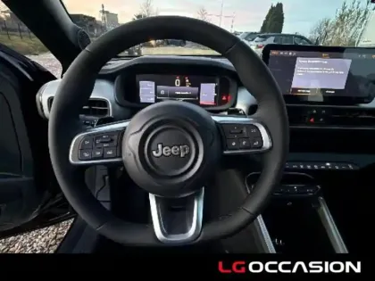 Photo 13 Jeep Avenger  1.2 Turbo T3 145ch MHEV Upland BVR6 4xe