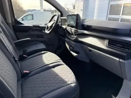 Photo 10 Ford Custom Gén. II Ph1 Limited 1