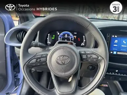 Photo 12 Toyota Aygo  X 116h Graphic