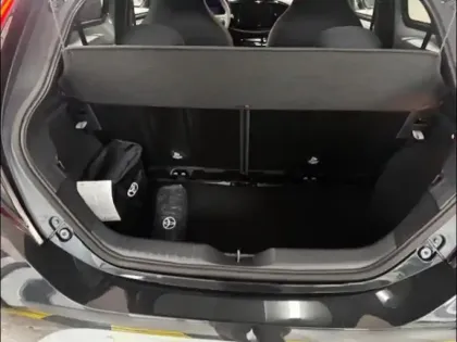 Photo 5 Toyota Aygo  X 116h Graphic