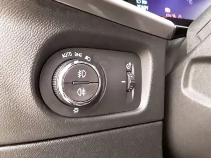 Photo 24 Opel Mokka  Electrique 136 ch & Batterie 50 kWh