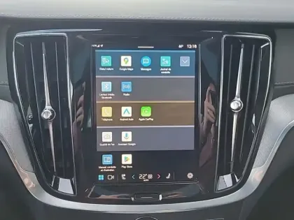 Photo 13 Volvo V60  B4 197 ch DCT7