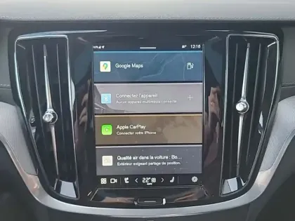 Photo 11 Volvo V60  B4 197 ch DCT7