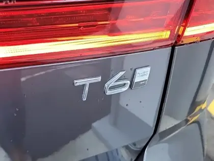 Photo 29 Volvo Xc60  T6 AWD Hybride rechargeable 253 ch+145 ch Geartronic 8